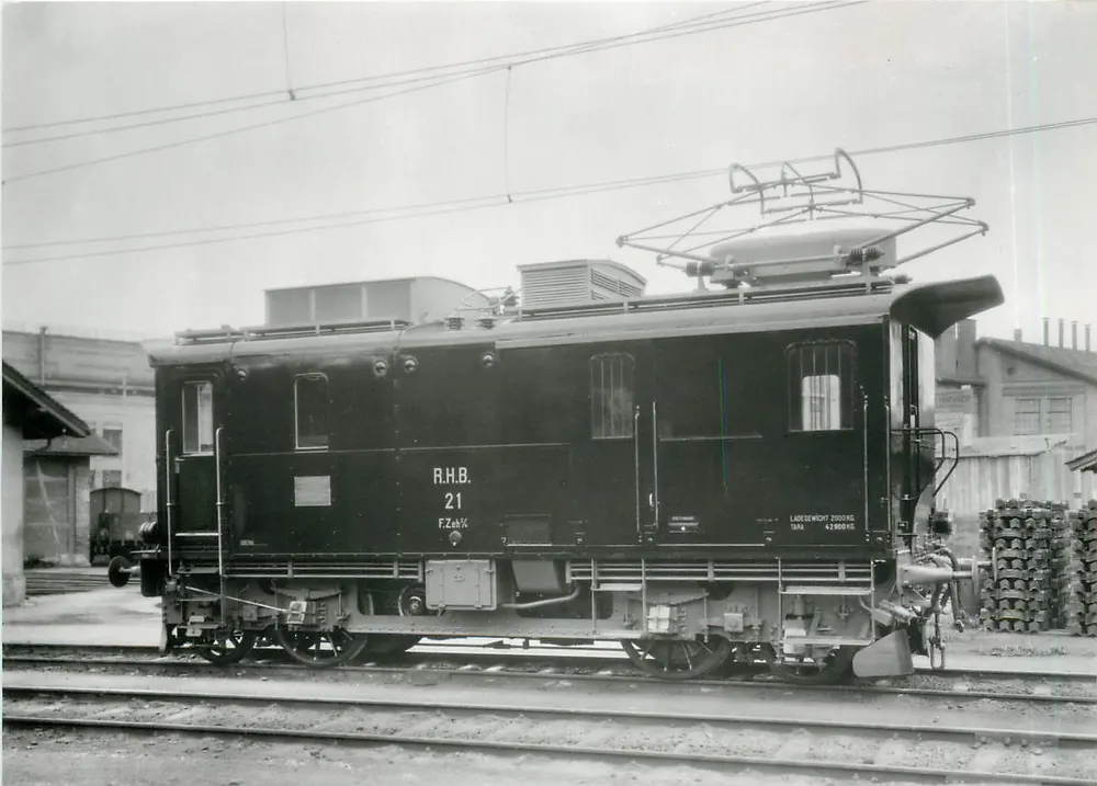 Rorschach – Heiden Bergbahn — Triebwagen Nr. 21 — Schweizerische Lokomotiv- und Maschinenfabrik Winterthur - Vorderseite