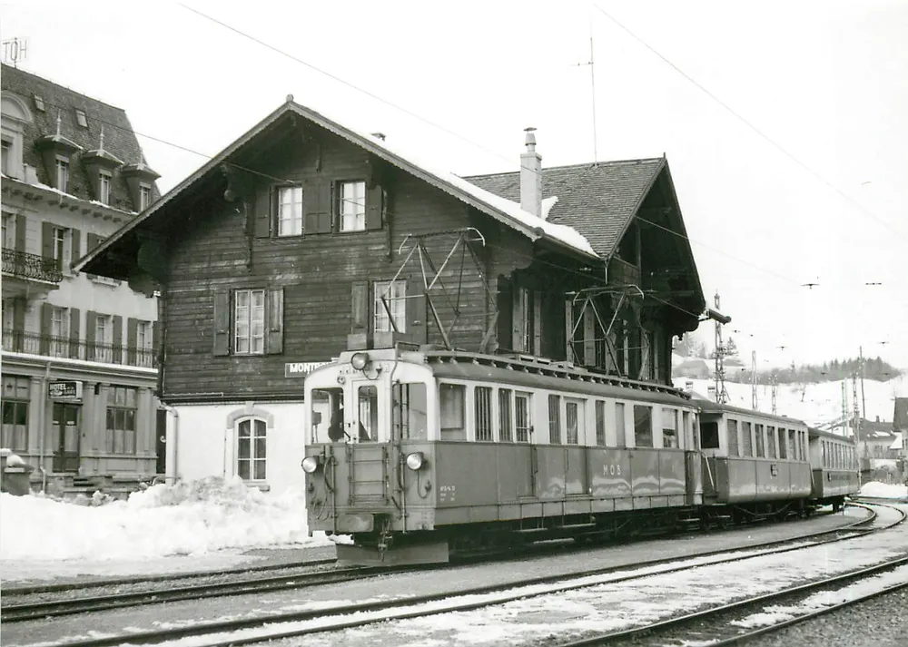 Montbovon — Train de la MOB — photo J.-L. Rochaix - Recto