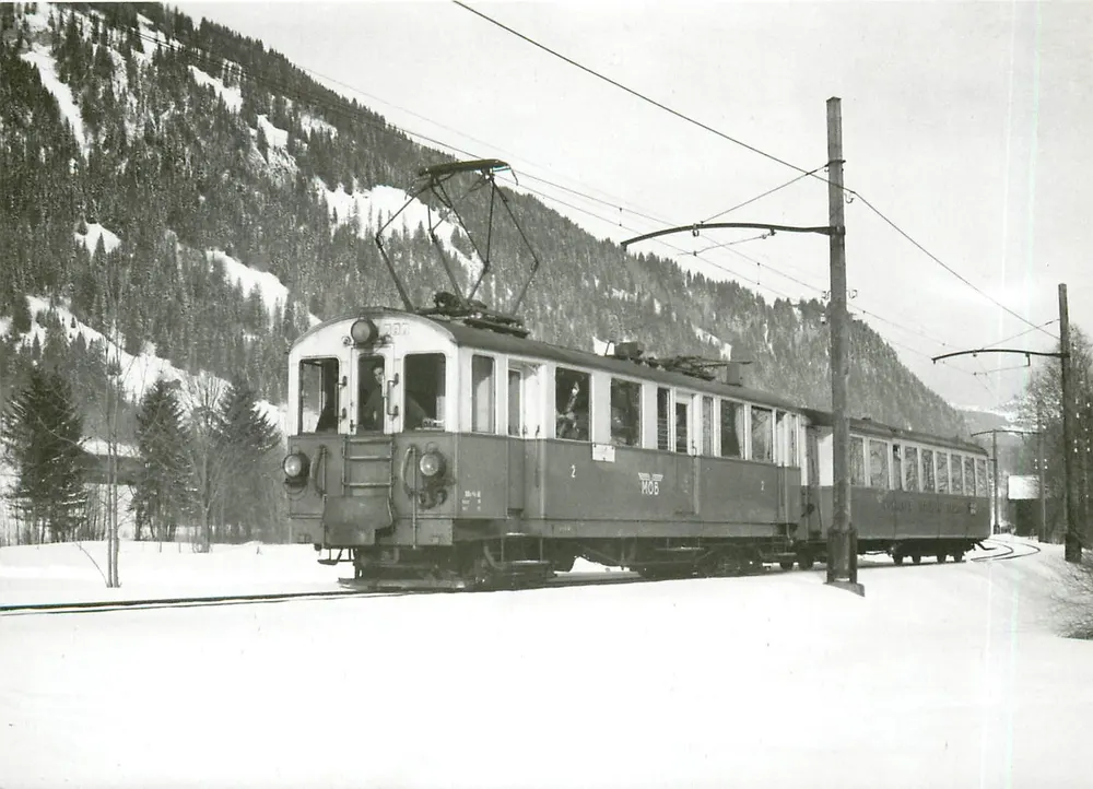 Trem para Zweisimmen perto de Boden — 16.2.1972 — foto J.-L. Rochaix — BVA, Lausanne - Frente
