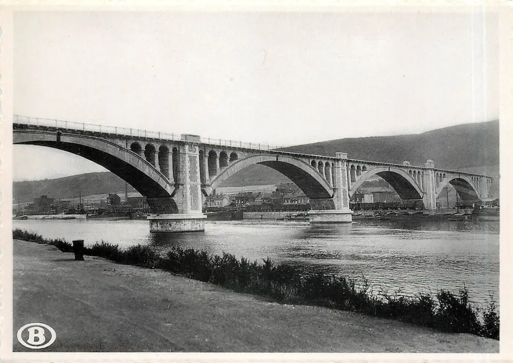Viaduto de Renory (Liège) — vista panorâmica — Ern. Thill, Bruxelas - Frente