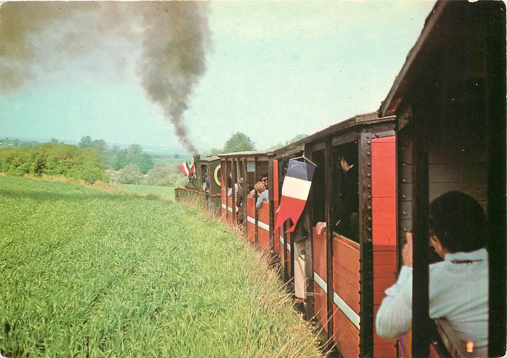Petit train à vapeur sur le plateau du Santerre — Chemin de Fer touristique Froissy-Dompierre — Édition APPEVA - Recto