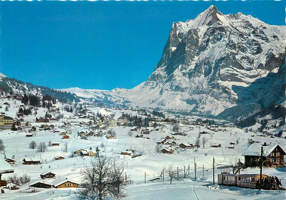 Grindelwald com o Wetterhorn — 2064 m — KL. SCHEIDEGG - Frente