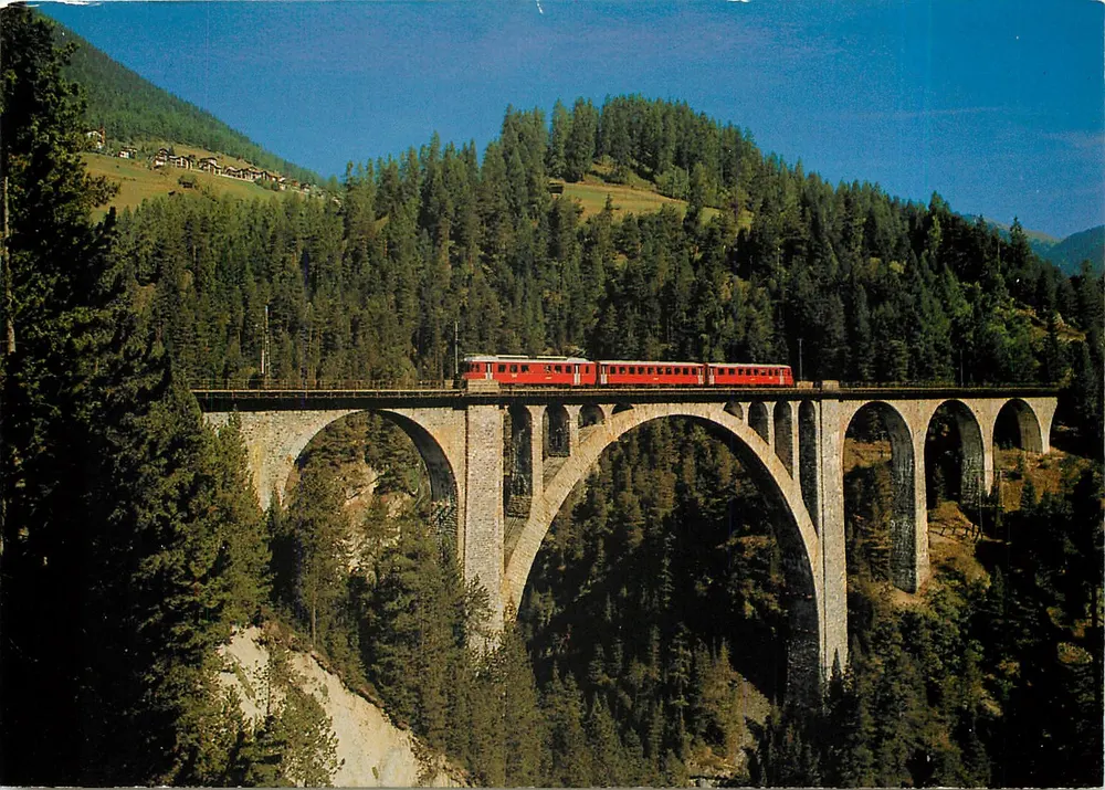 Wiesentunnel — Steinbogenbrücke von Wiesen bei 1450 m — Rud. Suter AG, Zürich - Vorderseite