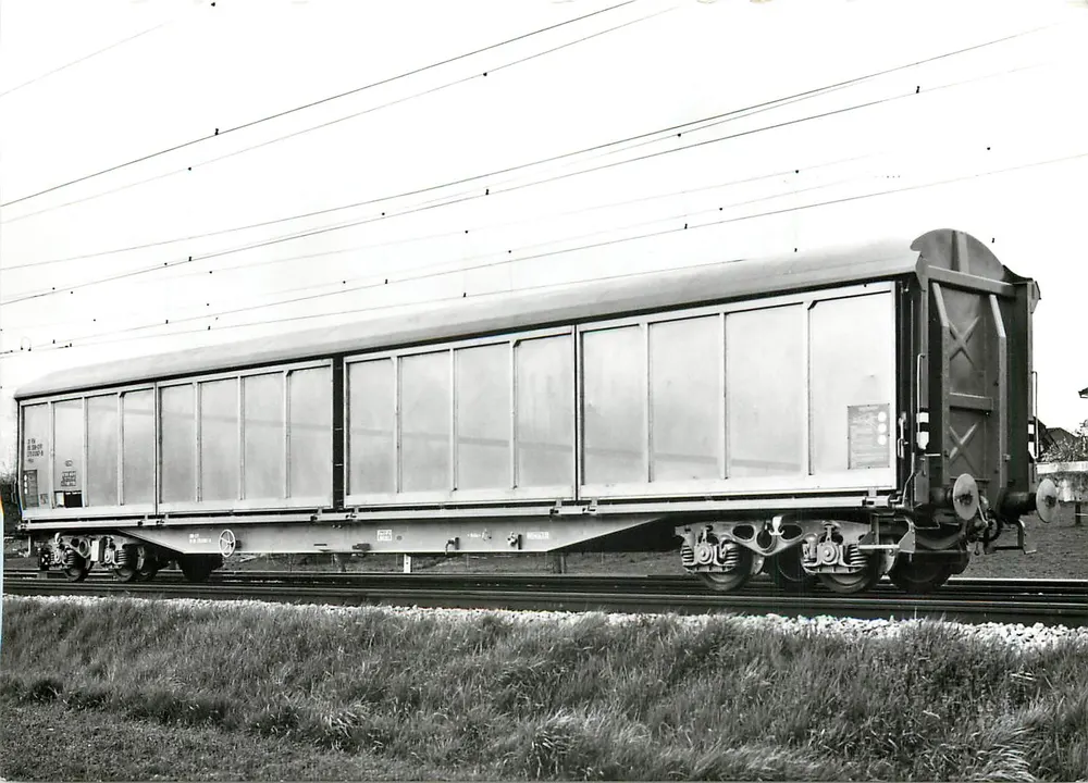 Wagon met schuifdeuren — SBB-CFF, Habis 31 85 275 0 000 - 099 — Foto SBB/CFF, nr. 1324 - Voorkant
