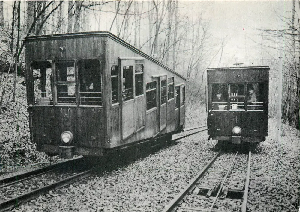 Stuttgarter Standseilbahn — tussen Südheim en Waldfriedhof (1929) — AG (SSB) n°641/1159 - Voorkant