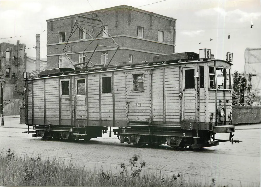 Trolleybus n°660 — Bochum-Gelsenkirchen Straßenbahnen — Cekade Originalfotos - Vorderseite