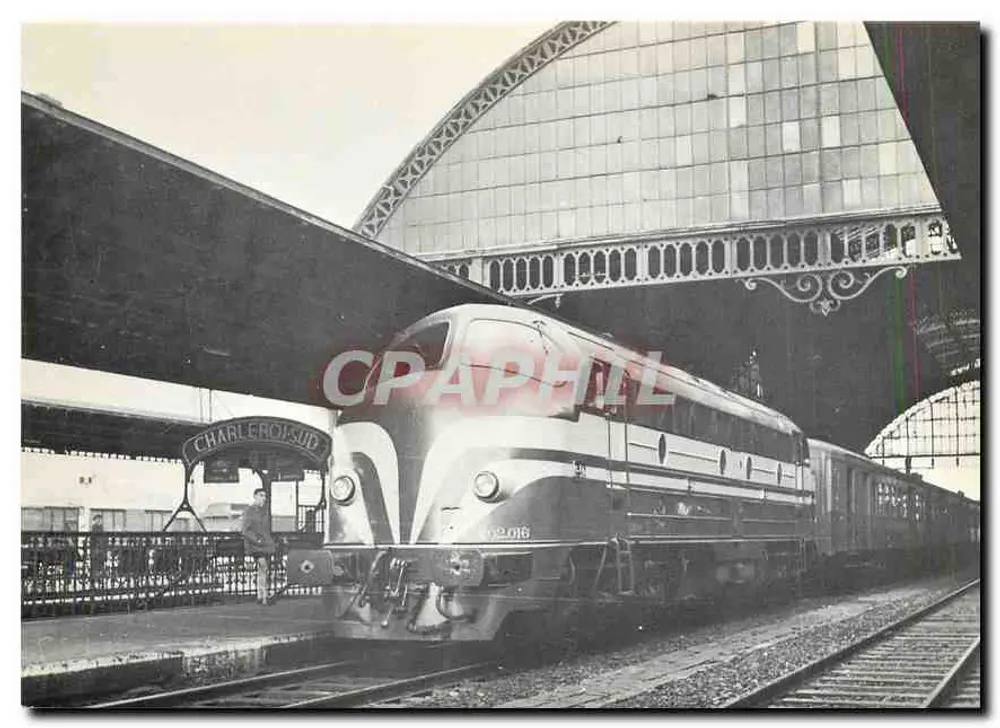 Charleroi Sud — Gare de Charleroi Sud avec locomotive diesel série 54 — Édition a.s.b.l. - Recto
