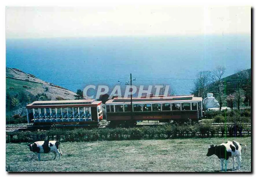 Manx Electric Railway — Tren que pasa por un paisaje típico cerca de Burn's Crossing cerca de Dhoon Glen — Railpic 11 - Anverso