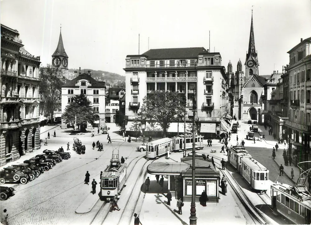 Zürich - Paradeplatz um 1925 — Verlag Photoglob AG, n° 013858 - Vorderseite