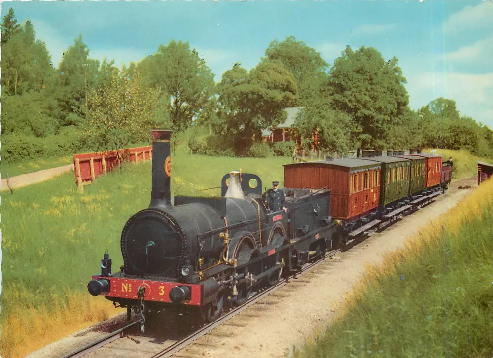 Train n°3 — locomotive et wagons — Järnvägsmuseum Stockholm - Recto