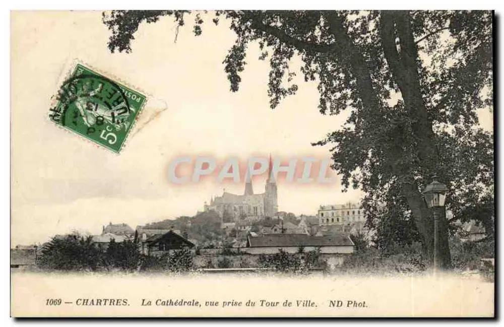 Chartres — Die Kathedrale, Ansicht vom Tour de Ville — ND Fot. n° 1069 - Vorderseite
