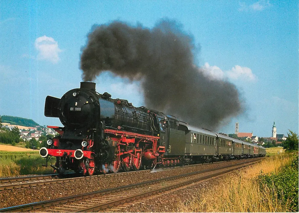 डैम्प्फ-स्नेल्ज़ुगलोकोमोटिव 01 1100 — जर्मन फेडरल बाहन, 18.7.1965 — रेजू कलर कार्टे - आगे