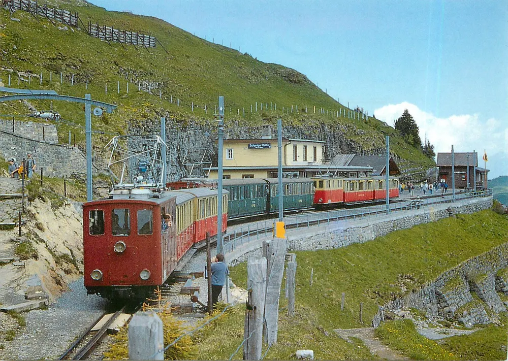Schynige Platte — estação e trens elétricos — REIJIU Color Karte - Frente