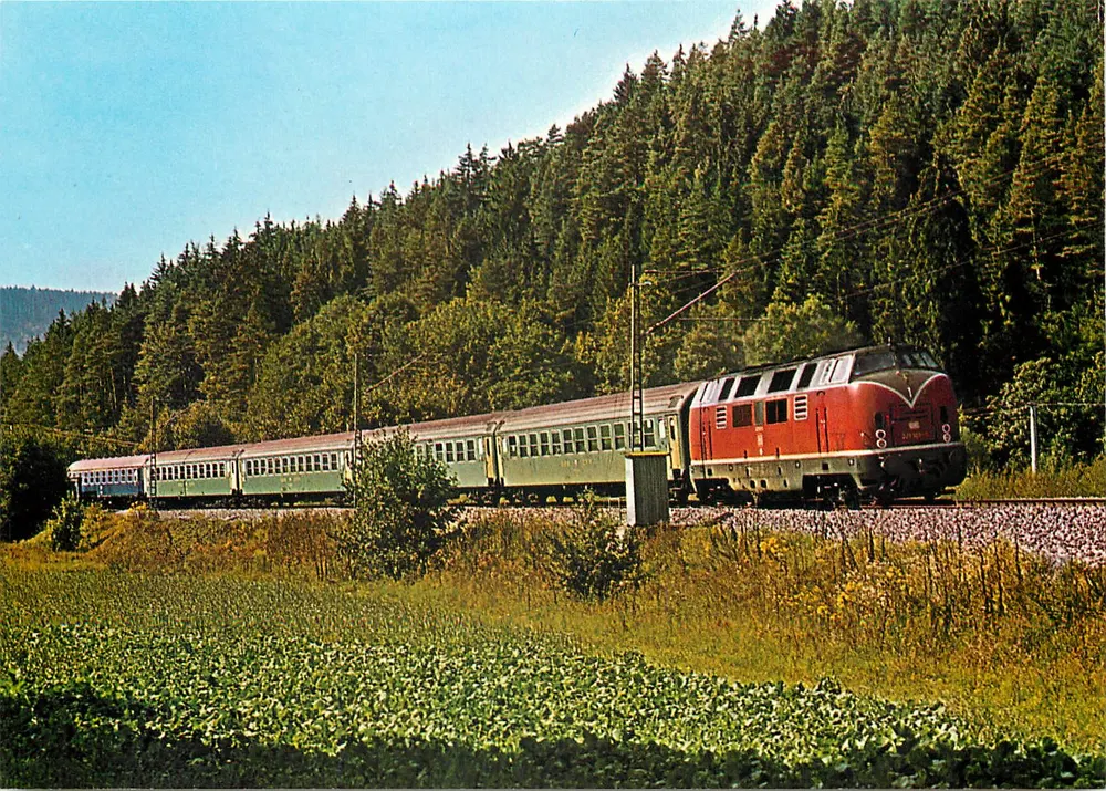 भाप ट्रेन — डीज़ल लोकोमोटिव 221 103-5 — REIJU कलर कार्टे CP 1077 - आगे