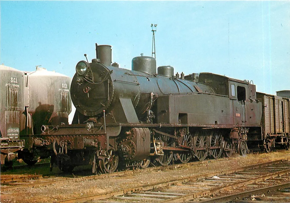 लोकोमोटोरा-टेंडर 242-0221 — पूर्व मुर्सिया-कारावाका, संख्या 5 — प्रकाशक EDICIONS FERROVIÀRIES S.A. संख्या 49 - आगे