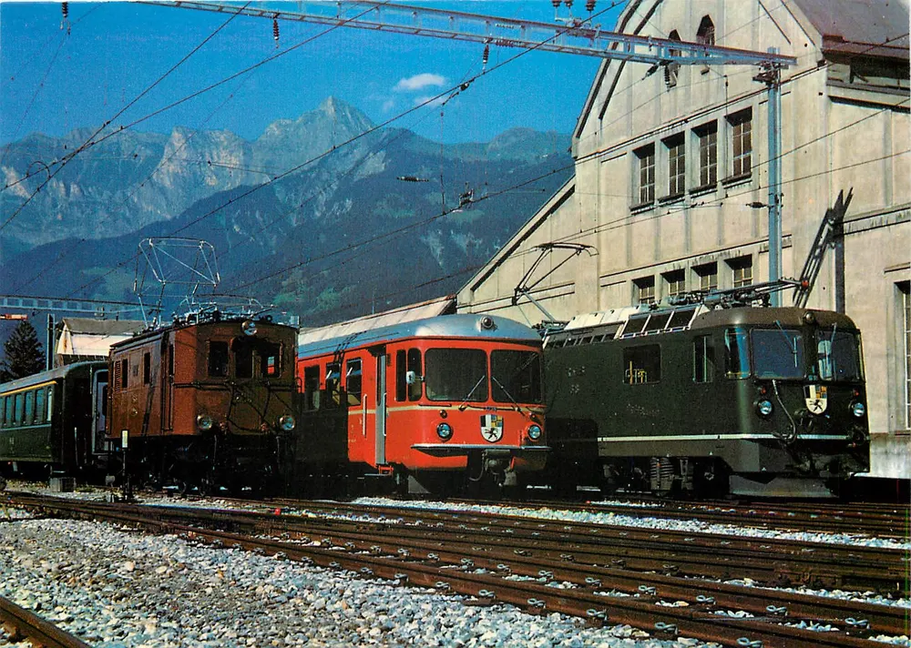 Deux générations de locomotives de la Rhätische Bahn — Winterthour — Éditeur E. Baumann - Recto