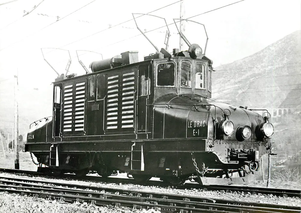 Locomotive Thury N°1 'Le Drac' — prototype de la série 1-5 — BVA, av. de Lausanne 16 - Recto