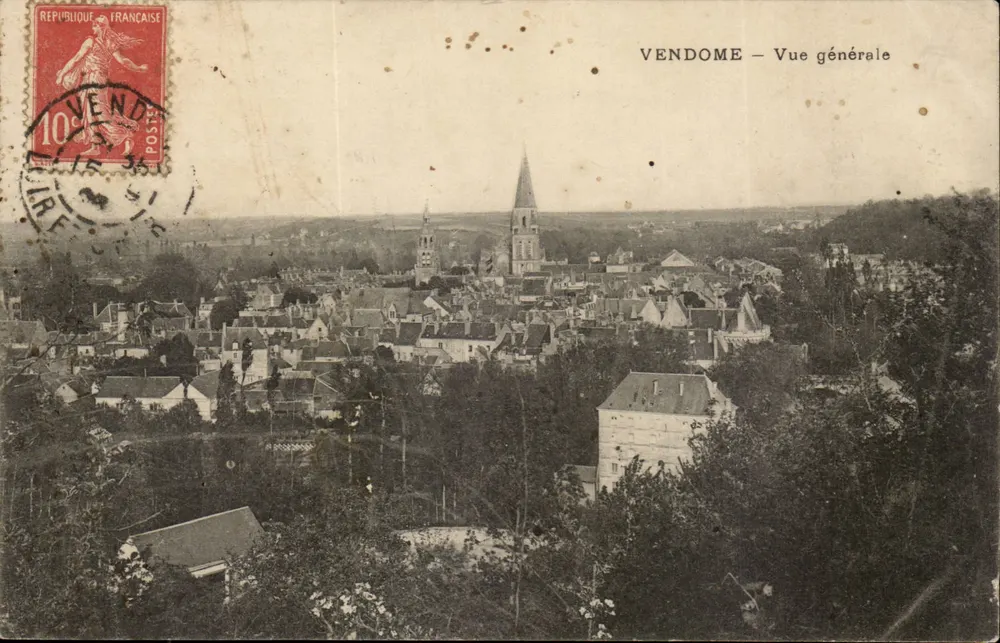 Vendôme — Vista geral — Editor C. P. - Frente