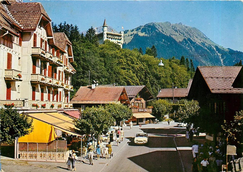 Gstaad — Ansicht mit dem Wasserngrat-Hotel und dem Palace-Hotel — Photovillage, n°47 - Vorderseite