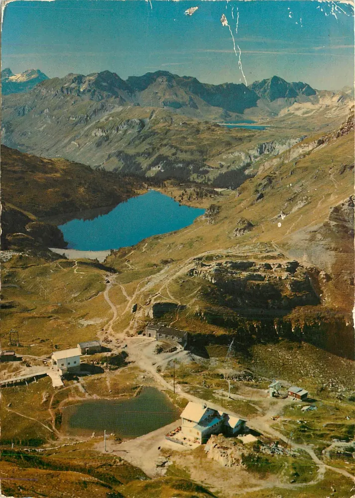 Jochpass 2222 m ü. M. — Panoramablick auf den Melchsee und die Berge — Globetrotter GmbH, Kulten und Dias - Vorderseite