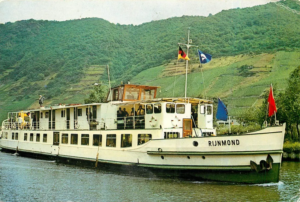 Navio-restaurante Rijnmond — Rio Reno — NV Rederij Rijnvakantie Rotterdam - Frente
