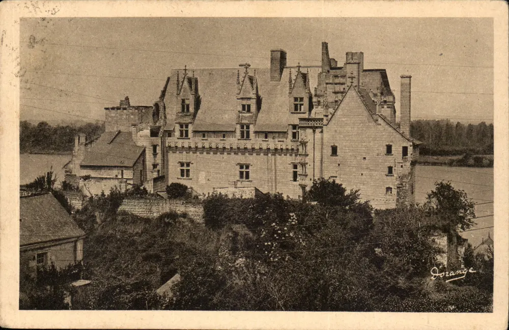 Château de Montsoreau — côté Sud — R. Dorange édit. Tours - Recto