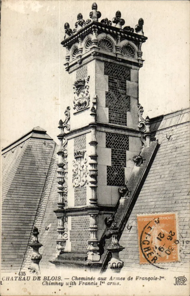 Schloss Blois — Kamin mit den Wappen von Franz I. — JND Phot. - Vorderseite