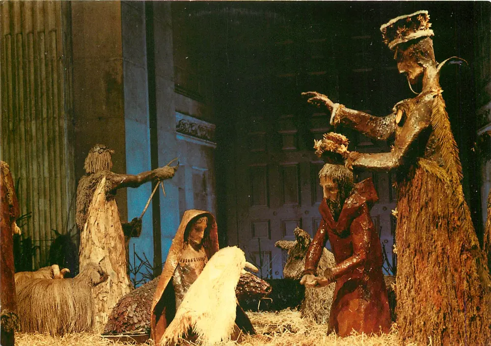 St. Paul's Cathedral, London — The Christmas Crib — Charles Skilton's Postcard Series n°025 - Recto