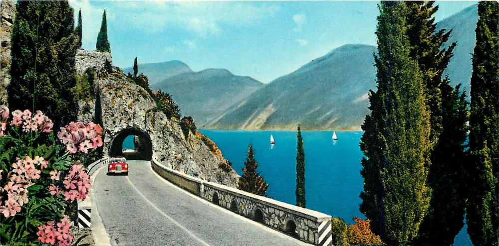 Lac de Garde — Route Gardesane Occidentale — Colorprint Milano n°62 - Recto