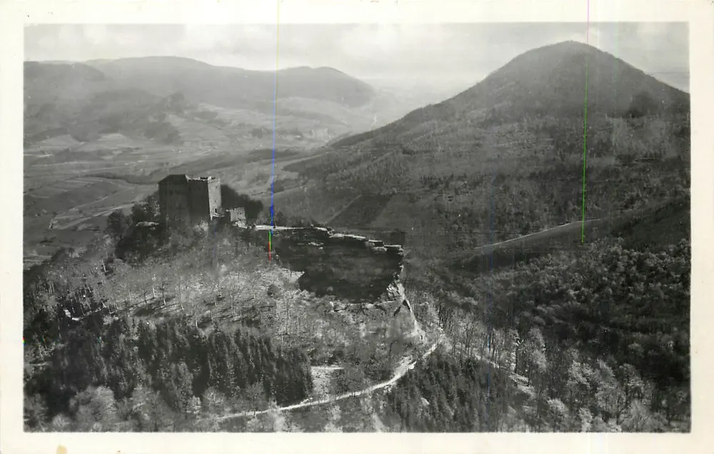 Castelo de Trifels — vista aérea — August Güniher, Annweiler a. Trifels - Frente