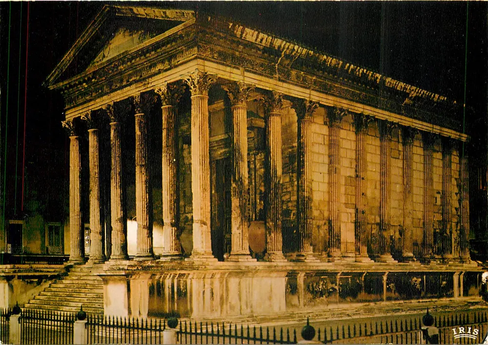 Das Quadrat Haus — Nîmes (Gard) — Nacht — Verlag G. Gandini, Marseille - Vorderseite
