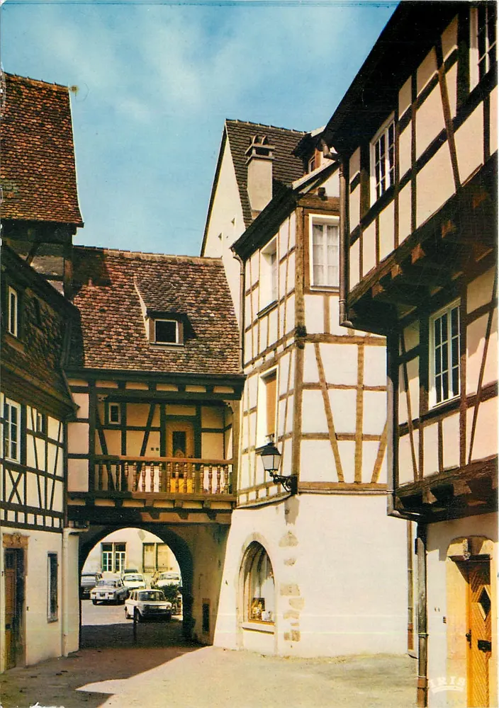 Colmar — O bairro dos Curtidores — Edições 'La Cipaire' Hachette - Frente