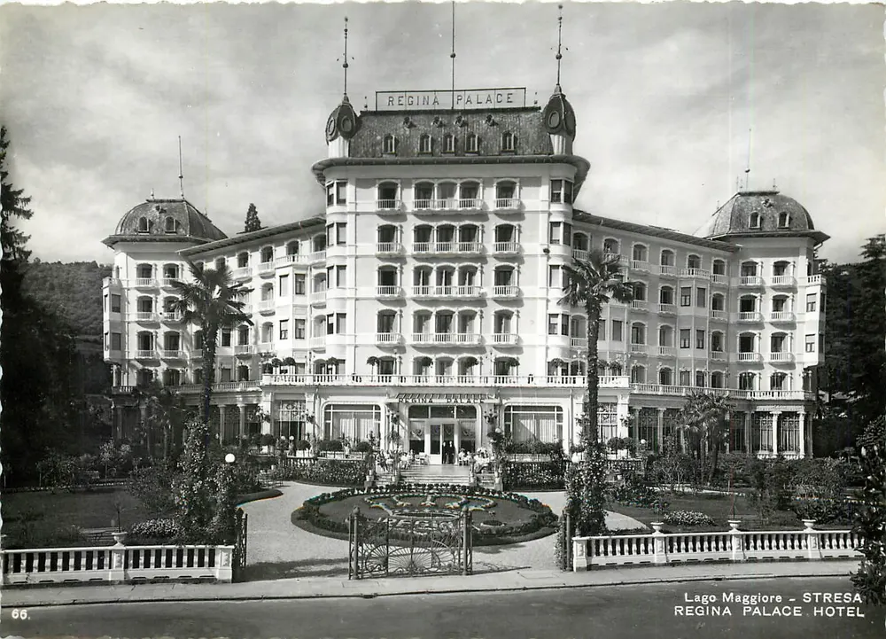 Hôtel Regina Palace — Lago Maggiore, Stresa — éditeur Alfredo Paulon - Recto