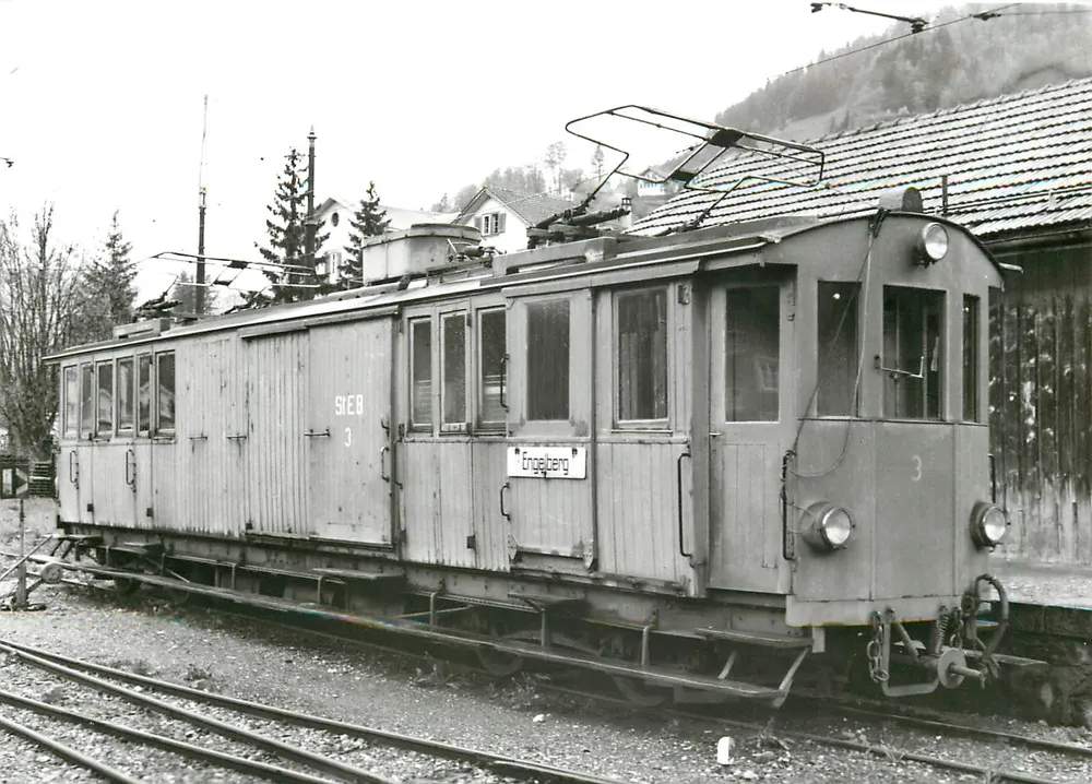 Automotrice ABFZe 2/4 à Engelberg — SIEB 3 — Photo R. Todt — 174.10 - Recto