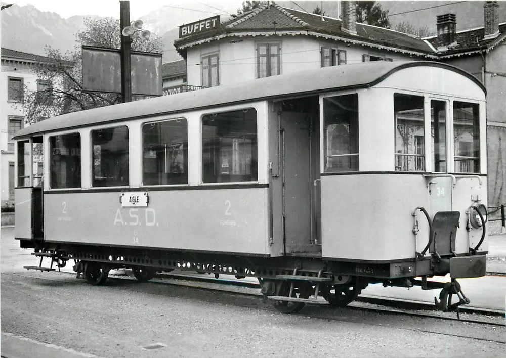 Tramweg naar Aigle — Wagen B2 34 — A.S.D. — Foto van J.L. Rochaix - Voorkant