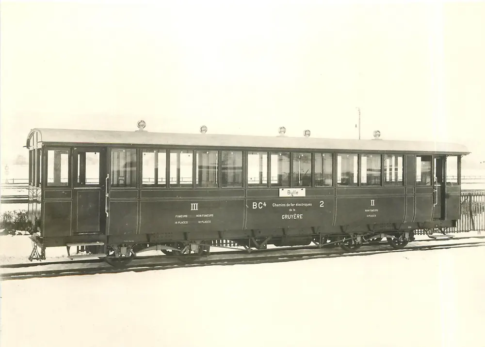 Train électrique BCe² à Bulle — Chemins de fer électriques de la Gruyère — Éditeur Ernst & Leutwiler, n° 87-7 - Recto