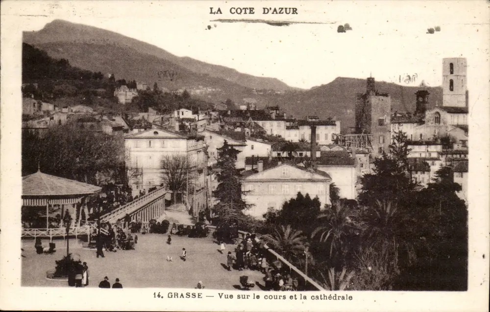 Grasse — Blick auf den Platz und die Kathedrale — Verlag Méhier, Nr. 14 - Vorderseite