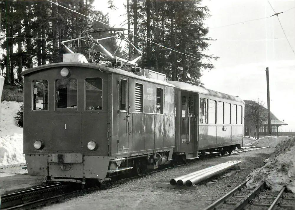 Blamy - Les Pléiades — Electric Tramway — Photo J.-L. Rochaix - Front