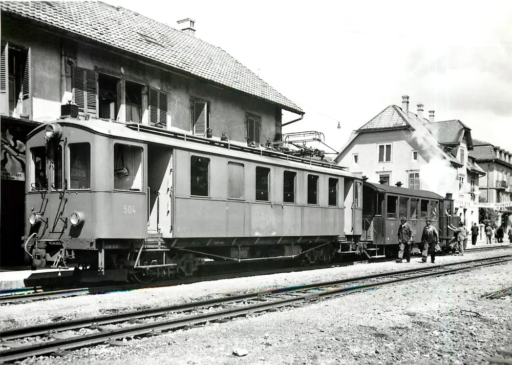 Arrivée d'un train spécial à Saignelégier — 10.8.1952 — Photo P. Willen — 74.12 CJ - Recto