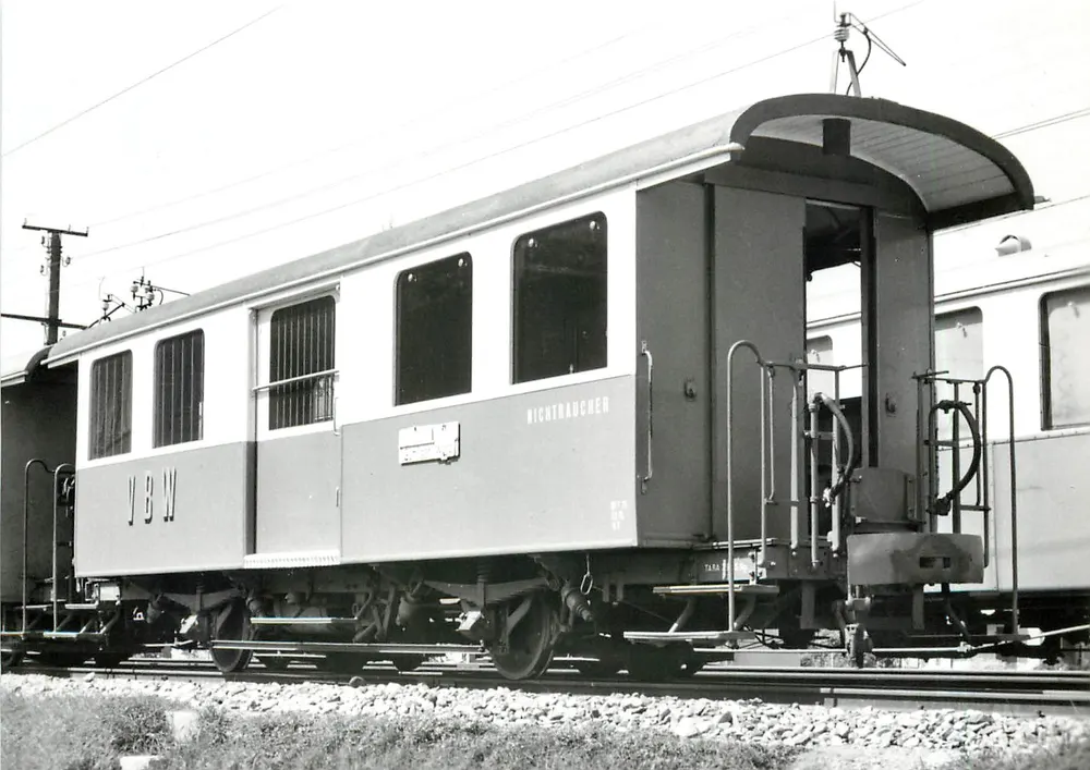 Train VBW Nichtraucher — Worb-Dorf — Photo J-L. Rochaix - Recto