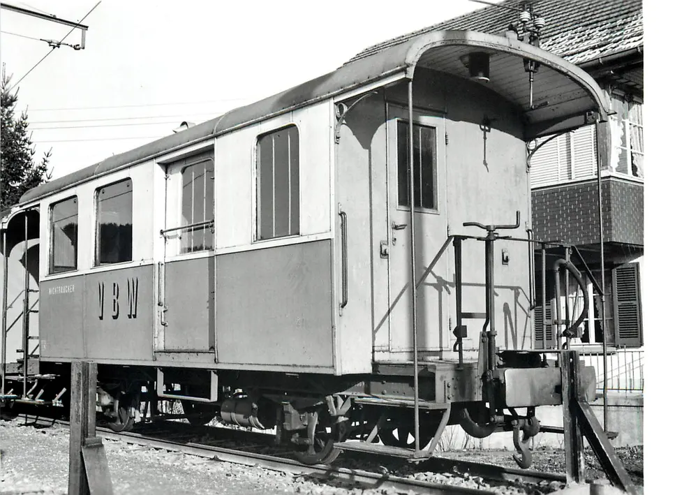 Train Montreux-Vevey - VBW — dépôt de Worb — Photo J-J. Meltzer - Recto