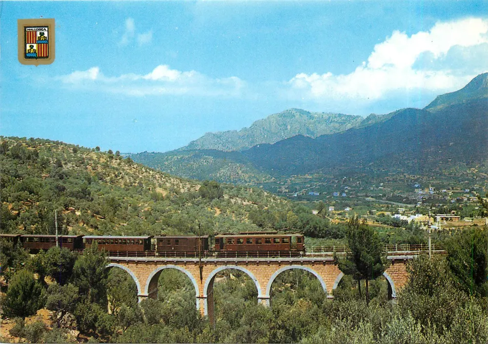 Mallorca — Viaduto da Linha Ferroviária — Subirats Canovas - Frente