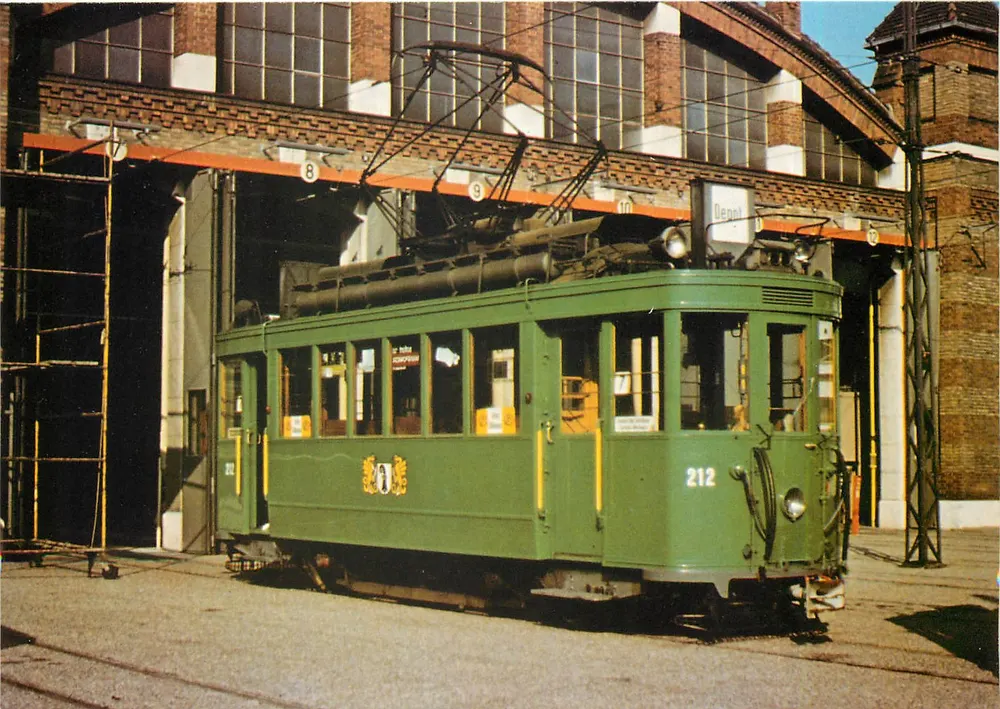Tramway BVB 2/2 212 — Deposito Wiesenplatz — Ernst B. Lentwiler Verlag - Recto
