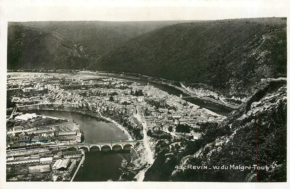 Revin — widok z Malgré-Tout — Wydawnictwo S.I. z Ardenii Francuskiej, Charleville - Awers