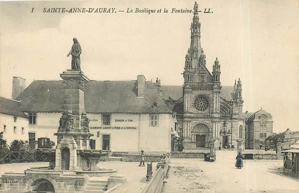 Sainte-Anne-d'Auray — La Basilique et la Fontaine — LL. - Recto