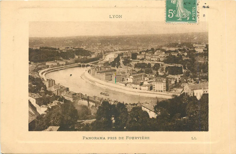 Lyon — Panorama tirado de Fourvière — LL - Frente
