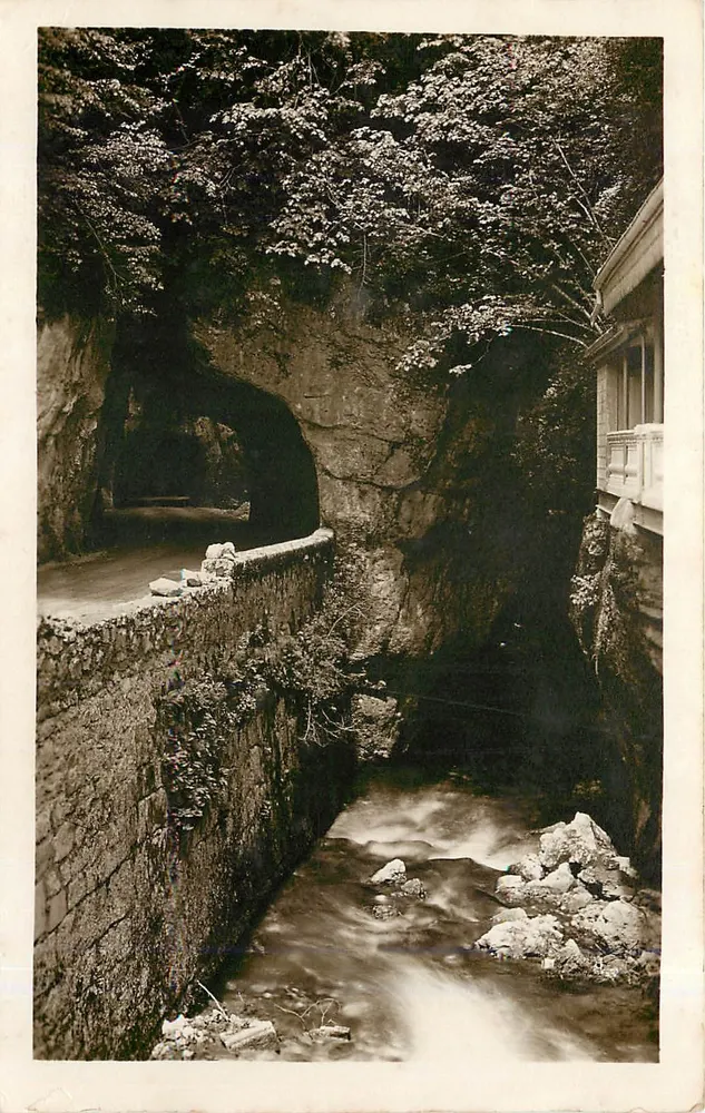 Vercors — Estrada dos Grandes-Goulets — Edição R. Girard, Grenoble - Frente