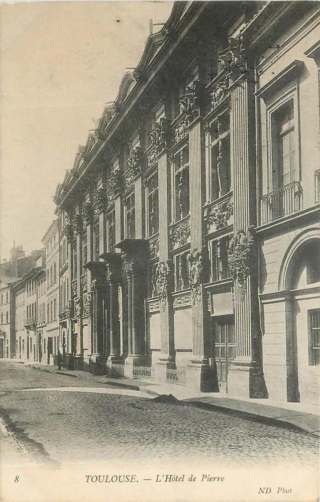 Toulouse — O Hotel de Pierre — ND Phot, n°8 - Frente