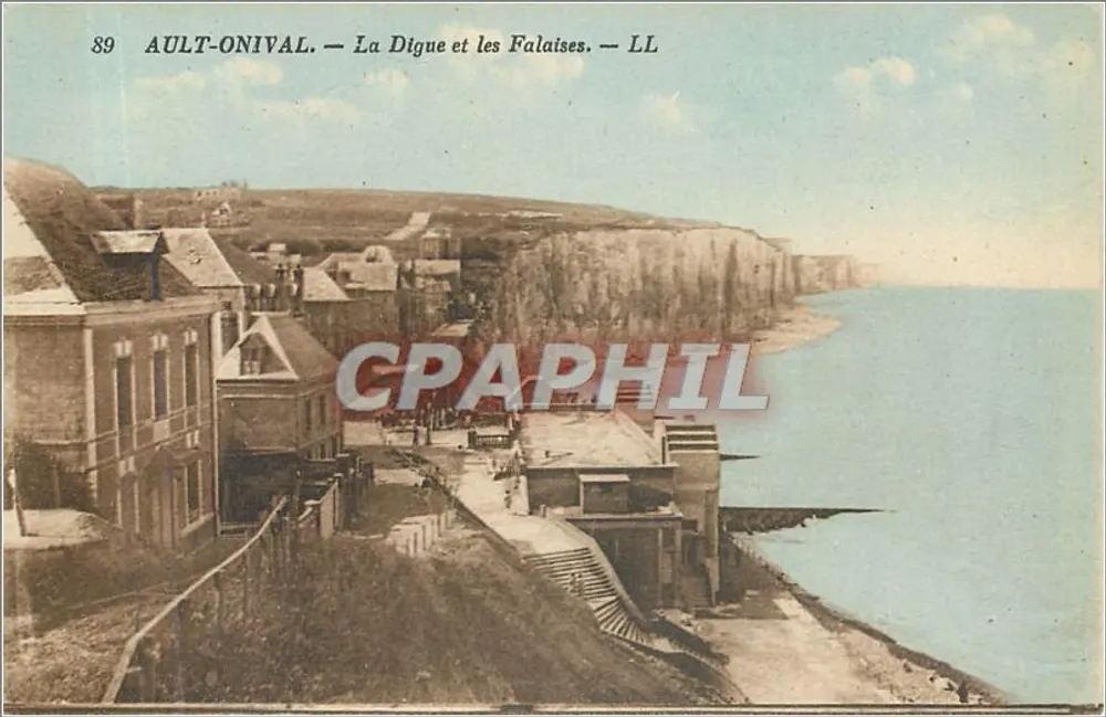 Ault-Onival — A Digue e as Falésias — LL - Frente
