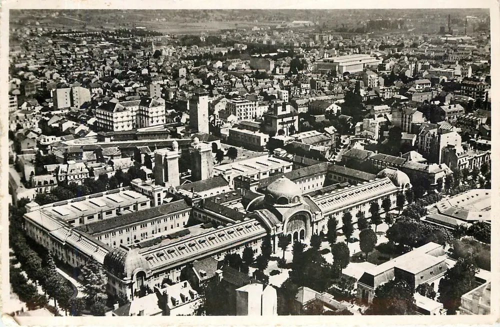 Vichy — Luftbild — Einrichtung der Reine der Wasserstädte — Éditions Photo au Globe, Paris - Vorderseite